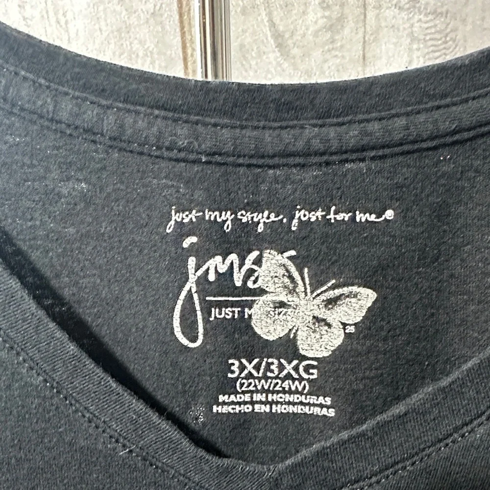 JMS Black Graphic T-Shirt with LOVE Print - Picture 2 of 5